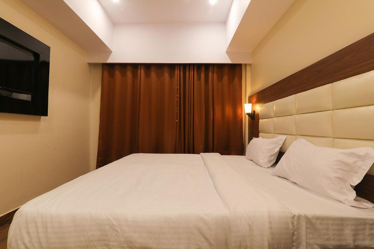Fabhotel Blueark Лакхнау Экстерьер фото