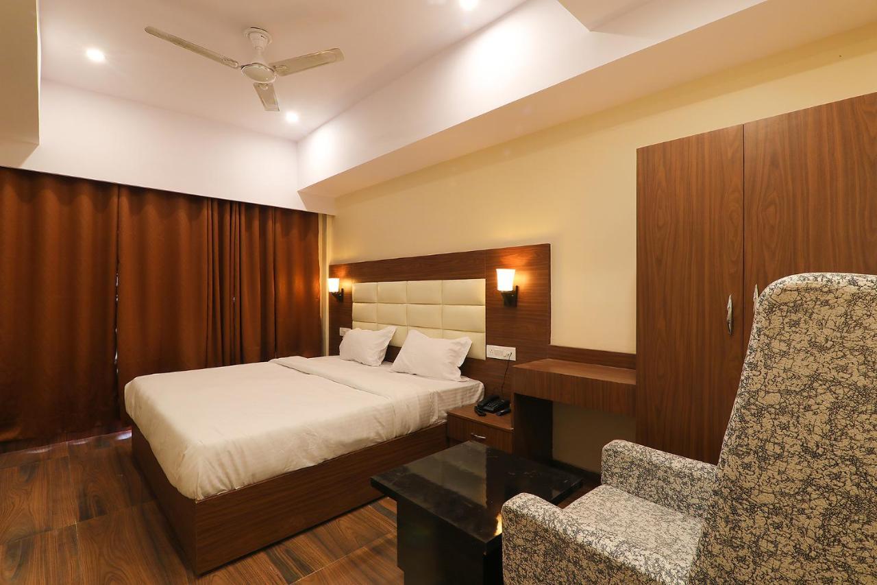 Fabhotel Blueark Лакхнау Экстерьер фото